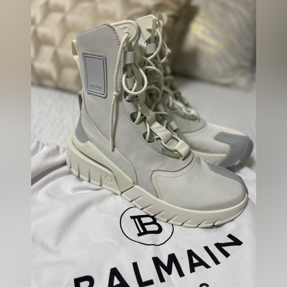 Balmain Authentic Shoes for men size 41 only two used